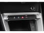 Audi Q3 35 TFSI S edition / Trekhaak / Camera / Leder&Alcantara / 18'' / Navigatie / Dodehoek / Stoelverwarming / Sportonderstel / Virtual Cockpit / Cruise Control