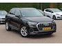 Audi Q3 35 TFSI S edition / Trekhaak / Camera / Leder&Alcantara / 18'' / Navigatie / Dodehoek / Stoelverwarming / Sportonderstel / Virtual Cockpit / Cruise Control