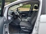 Ford C-Max 1.6 TDCi Titanium ECC Audio/CD Cruisecontrol Electric pakket ABS Getint glas LMV 16" ESP EBD Dealeronderhoud Nieuwe Apk