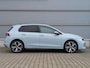 Volkswagen Golf 1.5 TSI 116pk Life Edition | Trekhaak Wegklapbaar | 18" Velgen