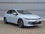 Volkswagen Golf 1.5 TSI 116pk Life Edition | Trekhaak Wegklapbaar | 18" Velgen