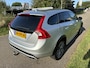 Volvo V60 Cross Country 2.0 D4 Polar+ / AUTOMAAT / LEER / NAVI / SCHUIFDAK / STOELVERWARMING
