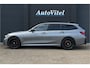 BMW 3-Serie Touring 330e M-Sport Pro | Widescreen | Memory | Camera | Laserlight | Adaptive Cruise