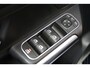 Mercedes-Benz B-klasse 180 AMG-Line/ Panoramaschuifdak/ Apple carplay