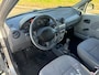 Dacia Logan MCV 1.6 Ambiance 7 Persoons Stuurbekrachtiging Audio-CD/MP3 Colorpakket Getint glas ABS 54005 km's incl. Nap! Nw Apk!