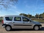 Dacia Logan MCV 1.6 Ambiance 7 Persoons Stuurbekrachtiging Audio-CD/MP3 Colorpakket Getint glas ABS 54005 km's incl. Nap! Nw Apk!