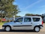 Dacia Logan MCV 1.6 Ambiance 7 Persoons Stuurbekrachtiging Audio-CD/MP3 Colorpakket Getint glas ABS 54005 km's incl. Nap! Nw Apk!