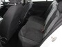 Volkswagen Golf 1.5 TSI 150pk Style Volkswagen Golf 1.5 eTSI 150pk Style | Navigatie | Climate Control | DAB | Digitale Cockpit | Keyless Start | Lichtmetalen velgen 17" | Parkeer Sensoren | Stoelverwarming