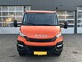 IVECO Daily 35C14 375 Trekhaak 3500kg Laadklep 500kg Navigatie Open laadbak Pick-up Euro 6 Bpm vrij Bakwagen p-up 136pk 1e eigenaar Dealer onderhouden