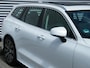 Volvo V60 2.0i T5 Inscription Aut8 I NL-Auto I 100% dealer I Pano I Harman