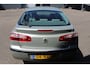 Renault Laguna 1.6-16V Elective *Meeneemprijs*Cruise control/Climate control/Radio-CD speler/Bluetooth/Elektrische ramen/Elektrisch inklapbare spiegels/16'' Lichtmetalen velgen.