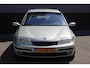 Renault Laguna 1.6-16V Elective *Meeneemprijs*Cruise control/Climate control/Radio-CD speler/Bluetooth/Elektrische ramen/Elektrisch inklapbare spiegels/16'' Lichtmetalen velgen.