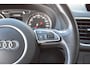 Audi Q3 2.0 TFSI quattro Business Edition Automaat | Bi-Xenon | Sportstoelen | Navi | DAB | Clima | Cruise | PDC | 19" LMV