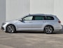 Volkswagen Passat Variant 1.4 TSI PHEV GTE Business Automaat / Leder-pakket / Glazen schuif- en kanteldak / Trekgewicht 1600 kg / Apple Carplay Android Auto / Rondomzicht camera / Adaptief CC / Stoelverwarming / Dynaudio soundsysteem /