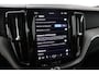 Volvo XC60 T6 Plug-in hybrid Ultra Dark | Luchtvering | Panoramadak | Head-Up | 360 Camera | Harman/Kardon | 21 Inch