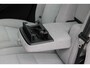 Volvo EX90 Twin Motor Performance Ultra 111 kWh | Actieve Luchtvering Met FOUR-C | Panoramadak | Premium audio by Bowers & Wilkins | Verwarmbare voorstoelen, achterbank, stuurwiel | Rondom zichtcamera | Head-up Display | LiDAR | Gelamineerde Zijruiten | 22 inch Lichtmetalen Velgen