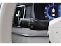 Volvo XC90 T8 Plug-in hybrid Ultra Dark | FACELIFT | Bowers&Wilkins | Massage+Ventilatie | Trekhaak | 22 Inch | Panoramadak | Head-Up | 360 Camera