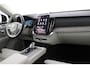 Volvo XC90 T8 Plug-in hybrid Ultra Dark | FACELIFT | Bowers&Wilkins | Massage+Ventilatie | Trekhaak | 22 Inch | Panoramadak | Head-Up | 360 Camera