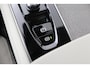 Volvo XC90 T8 Plug-in hybrid Ultra Dark | FACELIFT | Bowers&Wilkins | Massage+Ventilatie | Trekhaak | 22 Inch | Panoramadak | Head-Up | 360 Camera