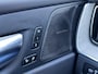 Volvo XC60 2.0 T6 Plug-in hybrid 340 pk AWD Inscription Exclusive Navi Trekhaak Panoramadak Blis 20 Inch Velgen Harman Kardon Pilot Assist ACC Head -UP DAB Carplay Getint Glas NL Auto Plug-in Hybride 1e Eigenaar BTW