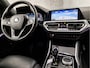 BMW 3-Serie 330e Sportline 293Pk Automaat (APPLE CARPLAY, GROOT NAVI, ZWART HEMEL, DEALER ONDERHOUDEN, SFEERVERLICHTING, LEDER, SPORTSTOELEN, CAMERA, GETINT GLAS, STOELVERWARMING, NIEUWSTAAT)