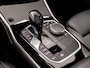 BMW 3-Serie 330e Sportline 293Pk Automaat (APPLE CARPLAY, GROOT NAVI, ZWART HEMEL, DEALER ONDERHOUDEN, SFEERVERLICHTING, LEDER, SPORTSTOELEN, CAMERA, GETINT GLAS, STOELVERWARMING, NIEUWSTAAT)