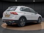 Volkswagen Tiguan 1.4 TSI eHybrid | Pano dak | Trekhaak | Navigatie | IQ Light | Stoelverwarming | ACC | Camera |