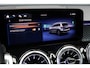 Mercedes-Benz EQB 250+ Luxury Line 71 kWh | Facelift | Trekhaak | Camera | Stoelverwarming | Sfeerverlichting | Dodehoekassistent | Vario-Achterbank |