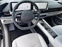 Hyundai Ioniq 6 Lounge 77.4 kWh Automaat / Origineel NL Auto / 03-2029 Fabrieksgarantie / WLTP bereik 545 km / Stoelventilatie / Stuur-, stoel- & achterbankverwarming / Cam 360° / Navi / HUD / 20" LM wielen /