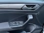 Volkswagen T-Roc TSI Style 116PK Adapt.cruise, Navi