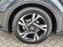 Toyota C-HR 1.8 Hybrid Style | Sensoren v/a | Stoel- & Stuurverwarming | And