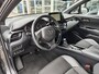 Toyota C-HR 1.8 Hybrid Style | Sensoren v/a | Stoel- & Stuurverwarming | And