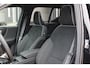 Volvo XC40 B4 Automaat Plus Black Edition | Panoramadak met schuif-/kantelfunctie | Elektrisch verstelbare en verwarmbare voorstoelen | Stuurverwarming | Premium audio by Harman Kardon |  360° Parkeercamera |  Microtech/Nubuck Bekleding | 20 inch lichtmetalen Velgen | Keyless | Elektrische Achterklep | Volvo UX Infotainment | Adaptieve Cruise Control