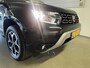 Dacia Duster 1.0 TCe Prestige TREKHAAK / ACHTERUITRIJCAMERA / CRUISE CONTROLE / PARKEER SENSOREN / NAVIGATIE