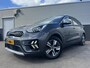Kia Niro 1.6 GDi Hybrid DynamicLine Trekhaak, FACELIFT! Navigatie, Dealeronderhouden, NL-auto, Achteruitrijcamera, Adaptieve cruise control, Parkeersensoren