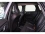 Volvo XC60 T6 Recharge AWD Plus Dark - Panorama/schuifdak - IntelliSafe Assist & Surround - 360º Camera - Verwarmde voorstoelen, stuur & achterbank - Parkeersensoren voor & achter - Elektr. bedienb. voorstoelen met geheugen - Draadloze tel. lader - Elektr. inklapbare trekhaak - 19' LMV