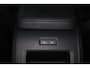 Volvo XC60 T6 Recharge AWD Plus Dark - Panorama/schuifdak - IntelliSafe Assist & Surround - 360º Camera - Verwarmde voorstoelen, stuur & achterbank - Parkeersensoren voor & achter - Elektr. bedienb. voorstoelen met geheugen - Draadloze tel. lader - Elektr. inklapbare trekhaak - 19' LMV