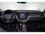 Volvo XC60 T6 Recharge AWD Plus Dark - Panorama/schuifdak - IntelliSafe Assist & Surround - 360º Camera - Verwarmde voorstoelen, stuur & achterbank - Parkeersensoren voor & achter - Elektr. bedienb. voorstoelen met geheugen - Draadloze tel. lader - Elektr. inklapbare trekhaak - 19' LMV
