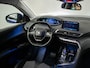 Peugeot 3008 1.2 PureTech Allure Sport (APPLE CARPLAY,NAVI,CRUISE,LED,CAMERA,SFEERVERLICHTING,DAB,GETINT,SPORTSTOELEN,NETTE STAAT)