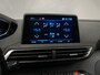 Peugeot 3008 1.2 PureTech Allure Sport (APPLE CARPLAY,NAVI,CRUISE,LED,CAMERA,SFEERVERLICHTING,DAB,GETINT,SPORTSTOELEN,NETTE STAAT)