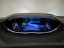 Peugeot 3008 1.2 PureTech Allure Sport (APPLE CARPLAY,NAVI,CRUISE,LED,CAMERA,SFEERVERLICHTING,DAB,GETINT,SPORTSTOELEN,NETTE STAAT)