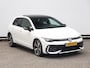 Volkswagen Golf GTE 1.5 eHybrid 272 pk | Matrix LED | Panoramadak | Trekhaak | Stoelverwarming | Camera | Keyless