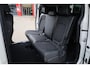Volkswagen ID. Buzz Pro Bulli 86 kWh LWB 7p. 268PK / 210kW Warmtepomp, LED Matrix IQ.Light, rondomzicht camera, voorstoelen verwarmbaar met massagefunctie, Apple Carplay & Android Auto, achteruitrijcamera, elektrische schuifdeur links + rechts, Keyless Entry, dynamische grootlichtassistent, Parkeerassistent (Park Assist Pro), navigatie, 2-zone climatronic, 19'' LMV 'Tilburg'