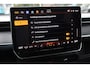 Volkswagen ID. Buzz Pro Bulli 86 kWh LWB 7p. 268PK / 210kW Warmtepomp, LED Matrix IQ.Light, rondomzicht camera, voorstoelen verwarmbaar met massagefunctie, Apple Carplay & Android Auto, achteruitrijcamera, elektrische schuifdeur links + rechts, Keyless Entry, dynamische grootlichtassistent, Parkeerassistent (Park Assist Pro), navigatie, 2-zone climatronic, 19'' LMV 'Tilburg'