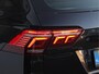 Volkswagen Tiguan 1.5 TSI R-Line Business 150pk DSG | Trekhaak | Achteruitrijcamera | Climate Control | LED | Navigatie |