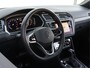 Volkswagen Tiguan 1.5 TSI R-Line Business 150pk DSG | Trekhaak | Achteruitrijcamera | Climate Control | LED | Navigatie |