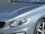 Volvo V60 2.0 T4 Business Sport | Camera | Leder | Panoramadak | Stoelverwarming | Parkeersensoren voor en achter | Xenon | Trekhaak |