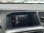 Volvo V60 2.0 T4 Business Sport | Camera | Leder | Panoramadak | Stoelverwarming | Parkeersensoren voor en achter | Xenon | Trekhaak |