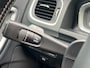 Volvo V60 2.0 T4 Business Sport | Camera | Leder | Panoramadak | Stoelverwarming | Parkeersensoren voor en achter | Xenon | Trekhaak |