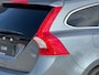 Volvo V60 2.0 T4 Business Sport | Camera | Leder | Panoramadak | Stoelverwarming | Parkeersensoren voor en achter | Xenon | Trekhaak |